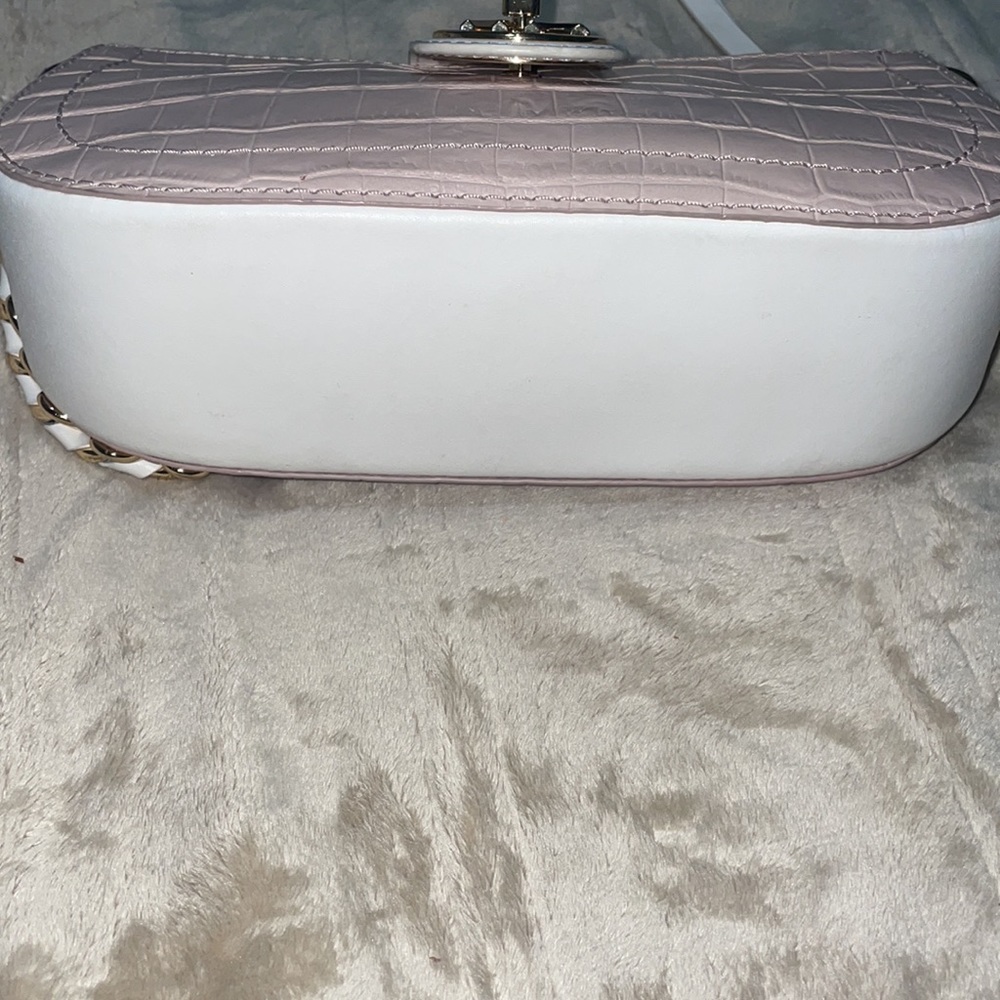 Online exclusive Michael Kors leather purse! Used once, brand new!! - Picture 11 of 11